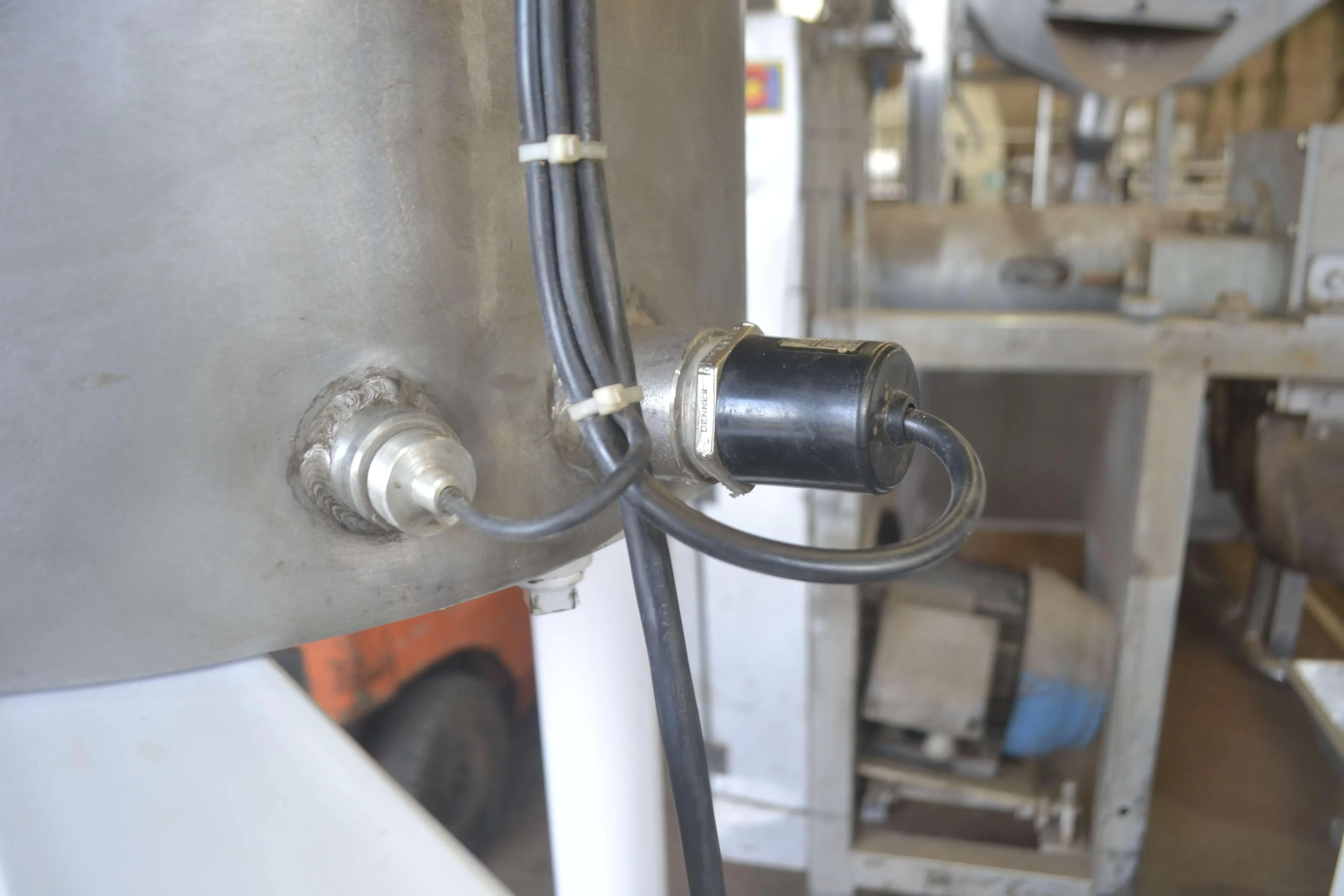 tanque-de-derretimento-de-chocolate-capacidade-100-litros-marca-bortoleto-vicente