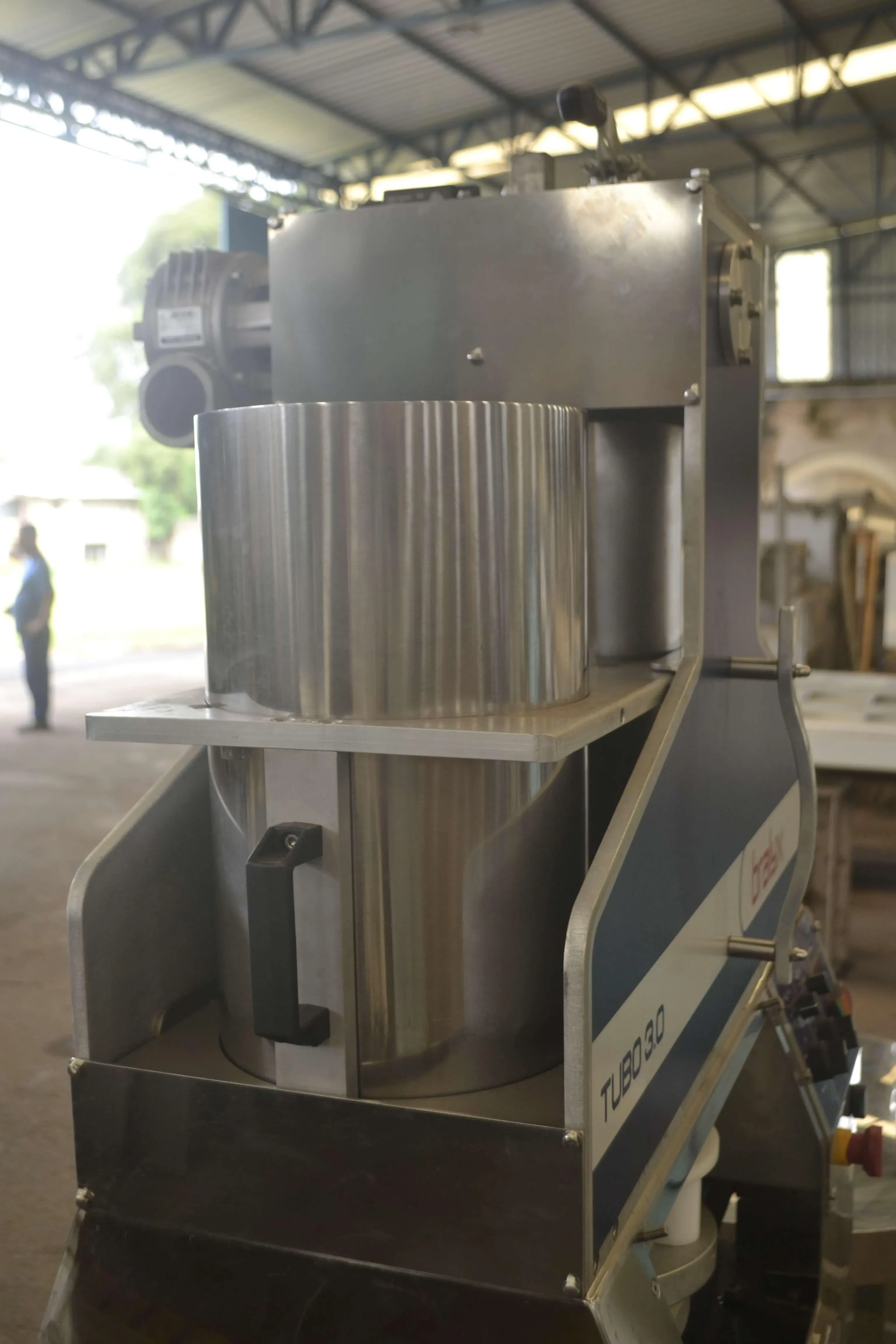 linha-para-fabricacao-de-docinhos-para-festas-marca-bralyx