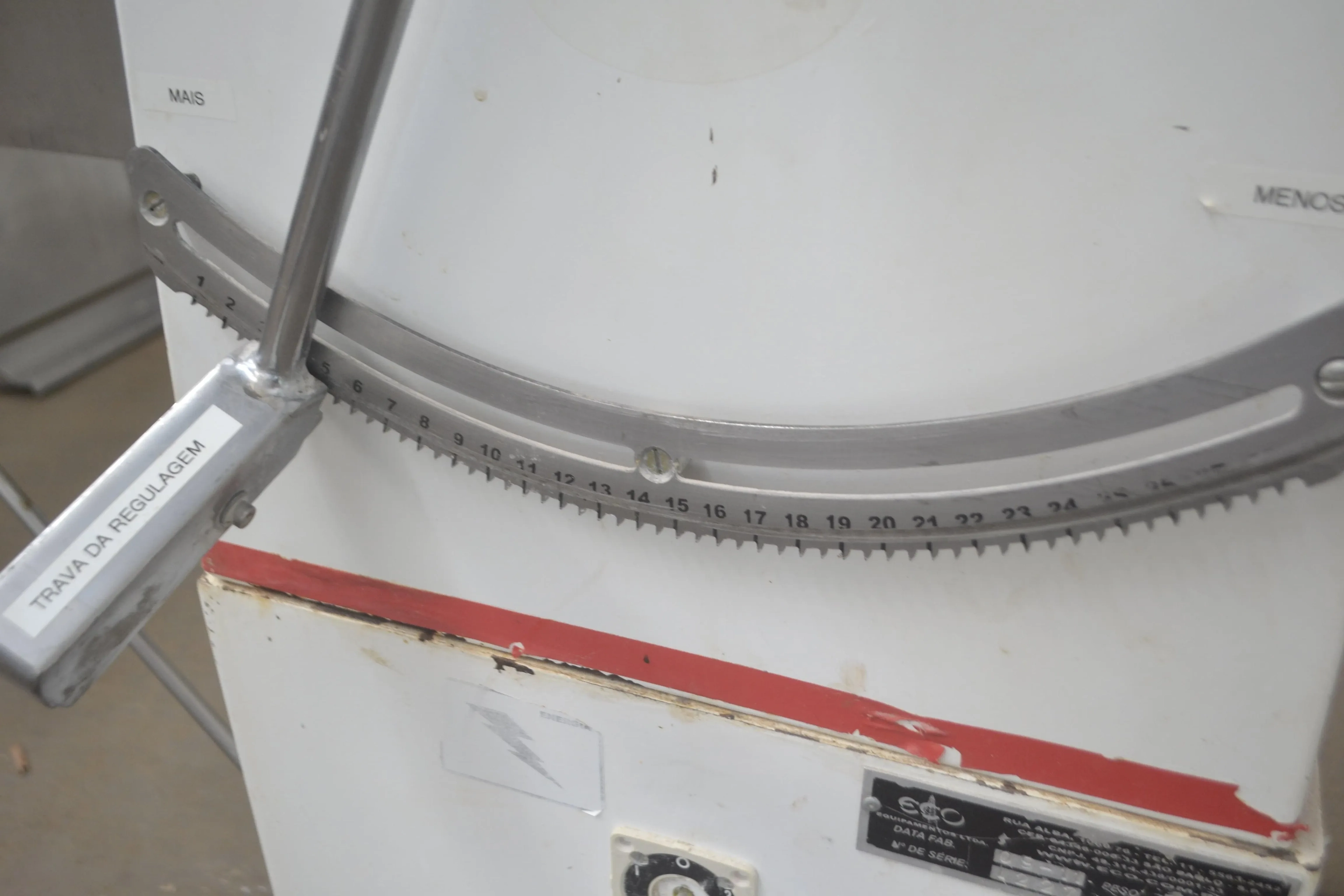 laminadora-de-massas-500-mm-marca-eco