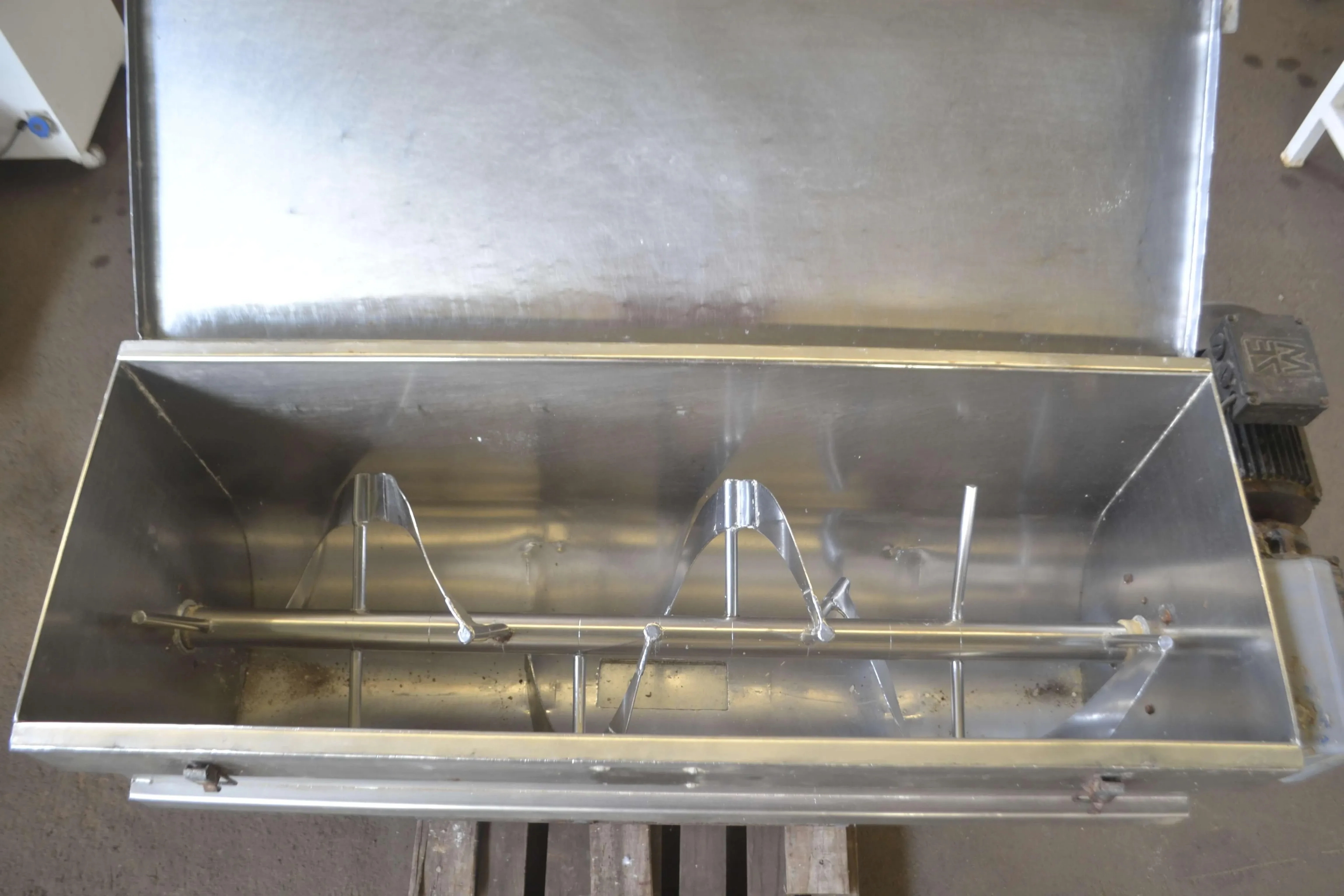 prensa-compactadeira-capacidade-100-kg-marca-indiana-1706