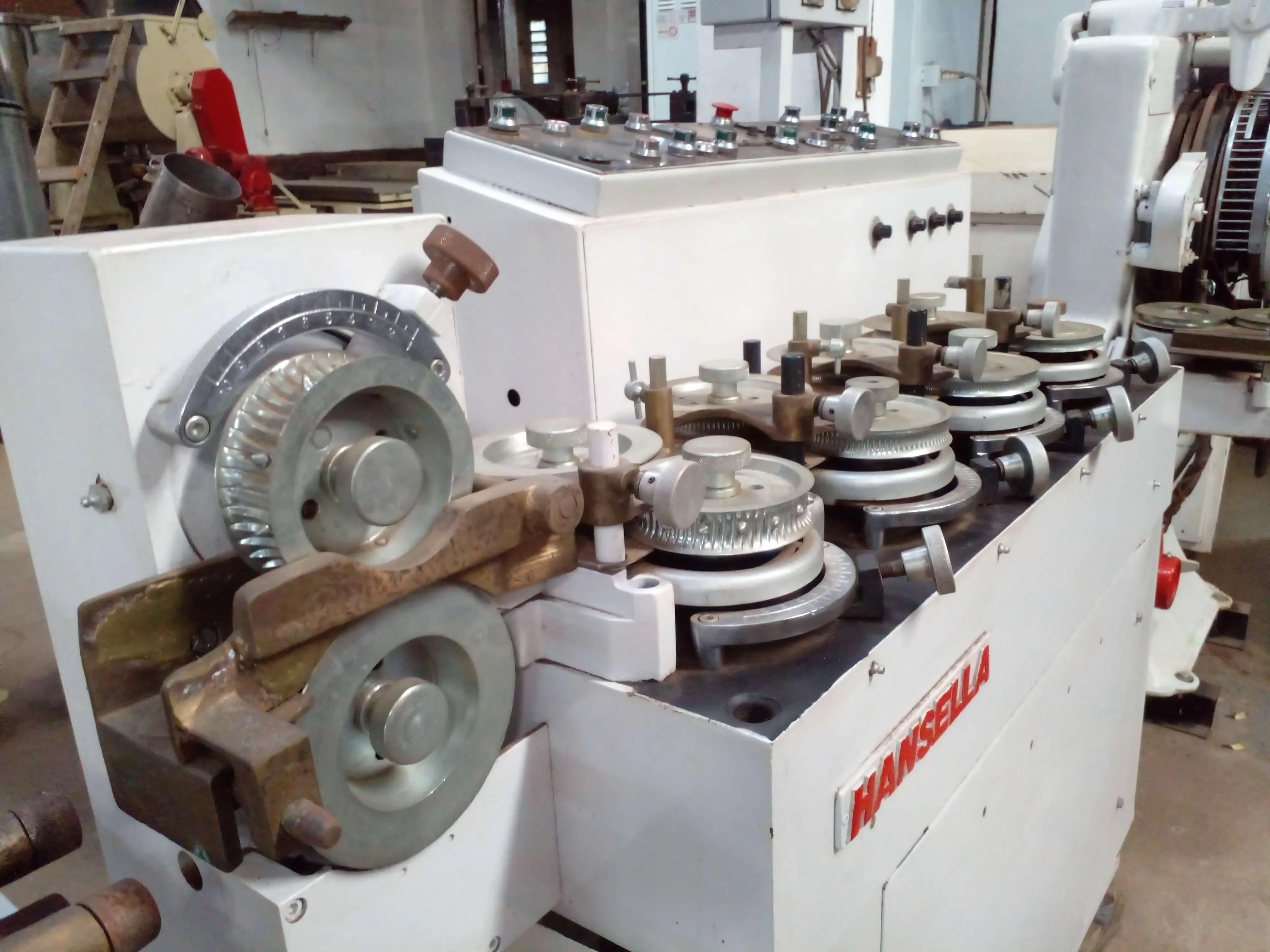 linha-de-fabricacao-de-bala-dura-500-kg-hora-marca-hansella-verk