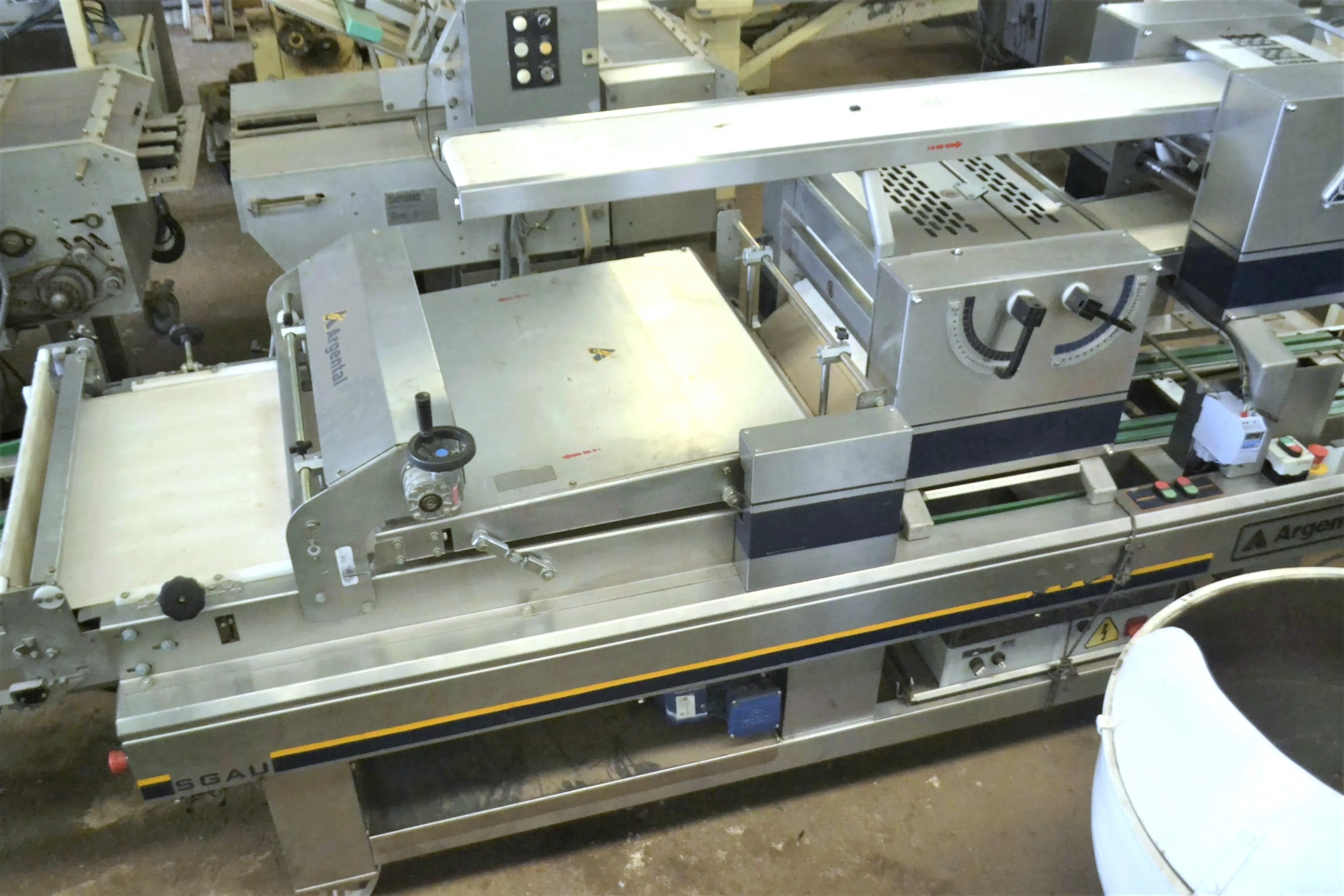 moldadora-para-massa-de-pao-grupo-automatico-universal-marca-argental