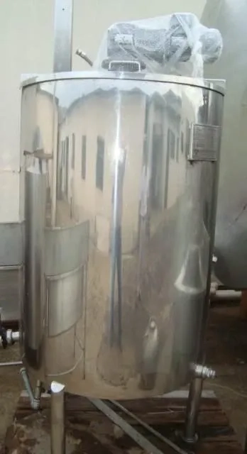 tanque-de-chocolate-para-500-litros-marca-temaq