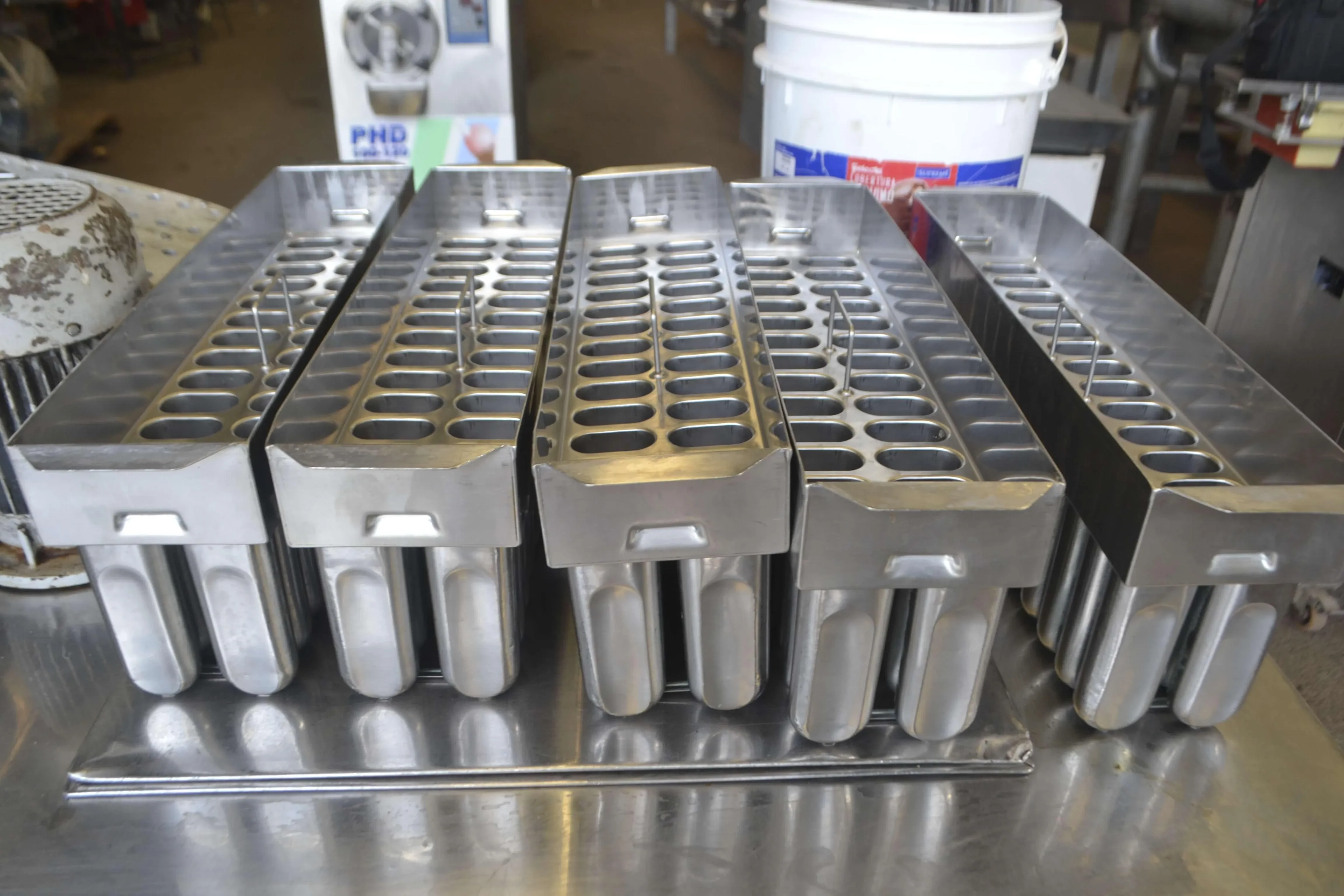 linha-completa-para-producao-de-sorvetes-e-picoles