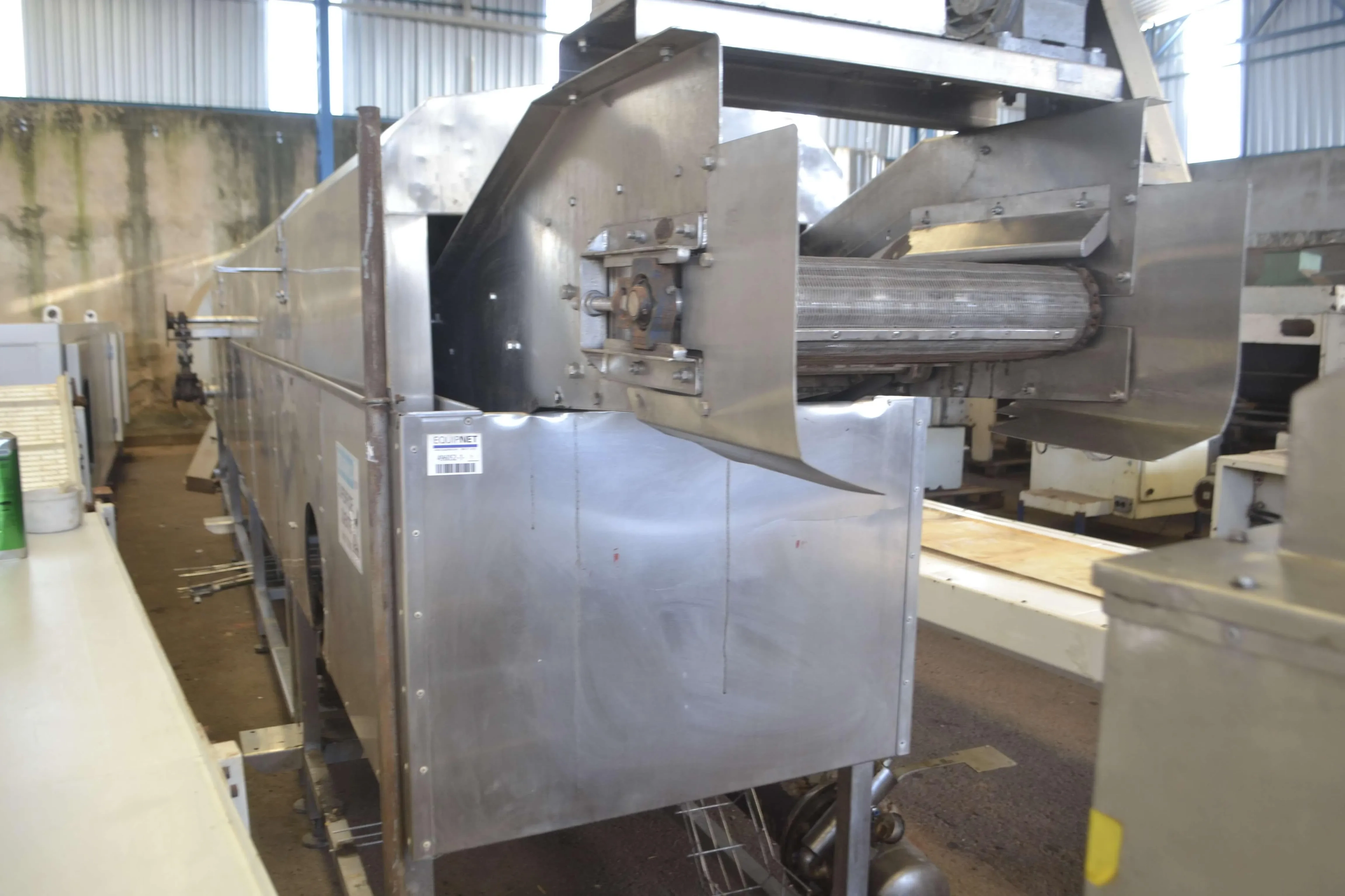 fritador-continuo-para-produtos-de-trigo-350-kg-h-marca-mci