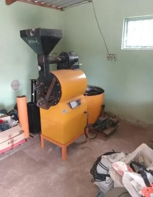 torrador-de-cafe-com-resfriador-capacidade-15-kg-marca-atilla