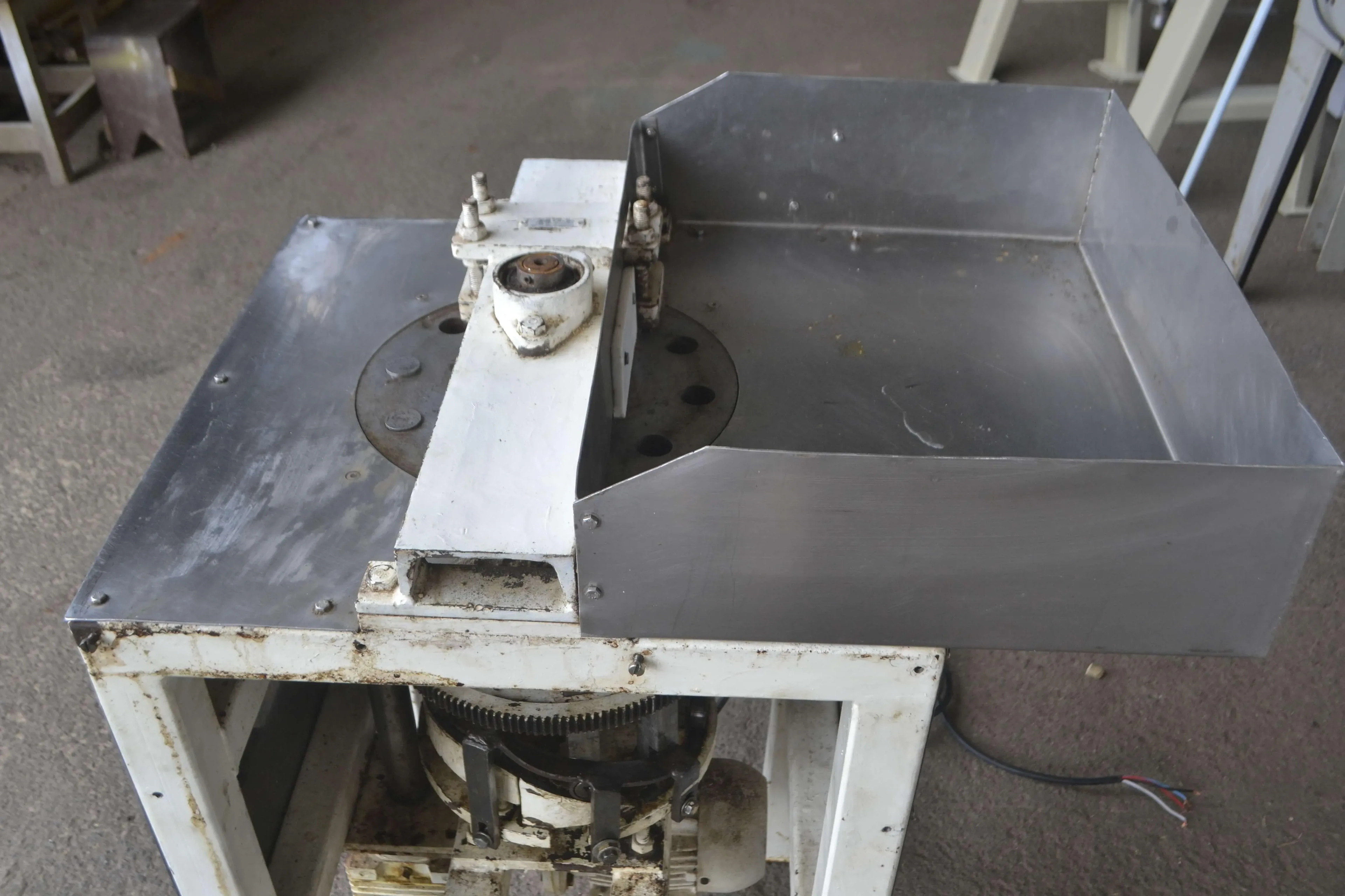 prensa-de-pacoca-rolha-com-10-cavidades