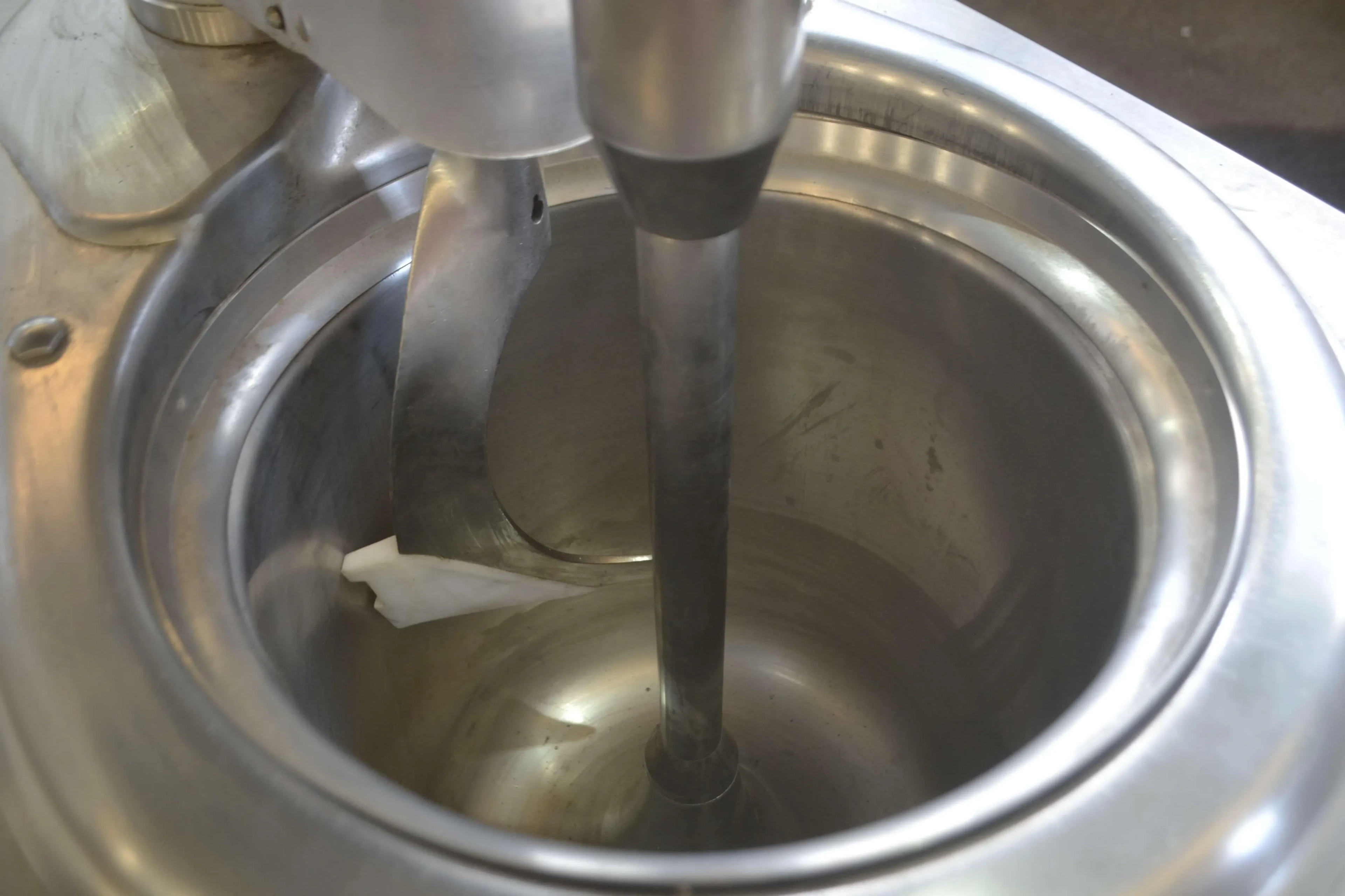 produtora-de-sorvete-vertical-marca-cattabriga-1751