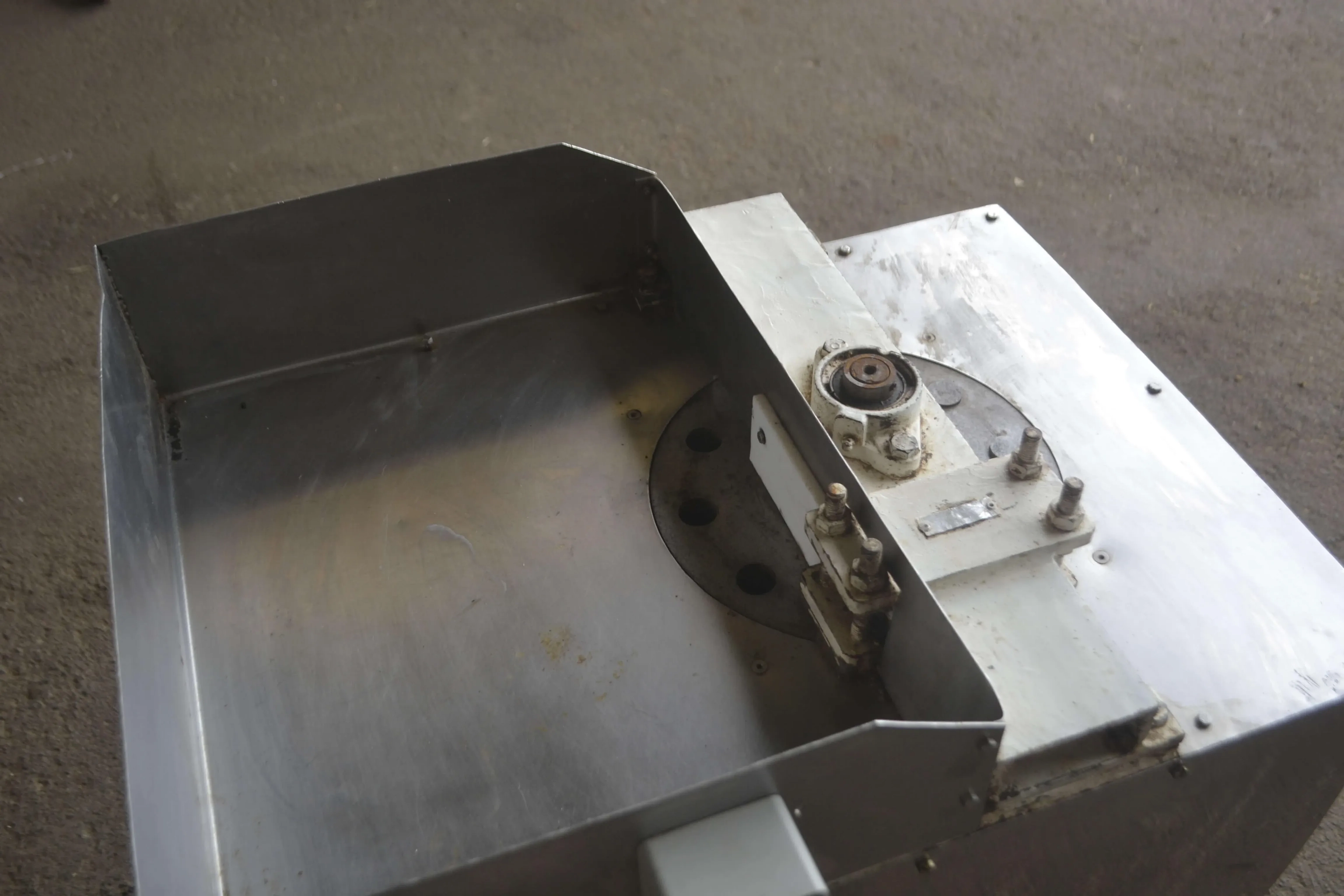 prensa-de-pacoca-rolha-com-10-cavidades